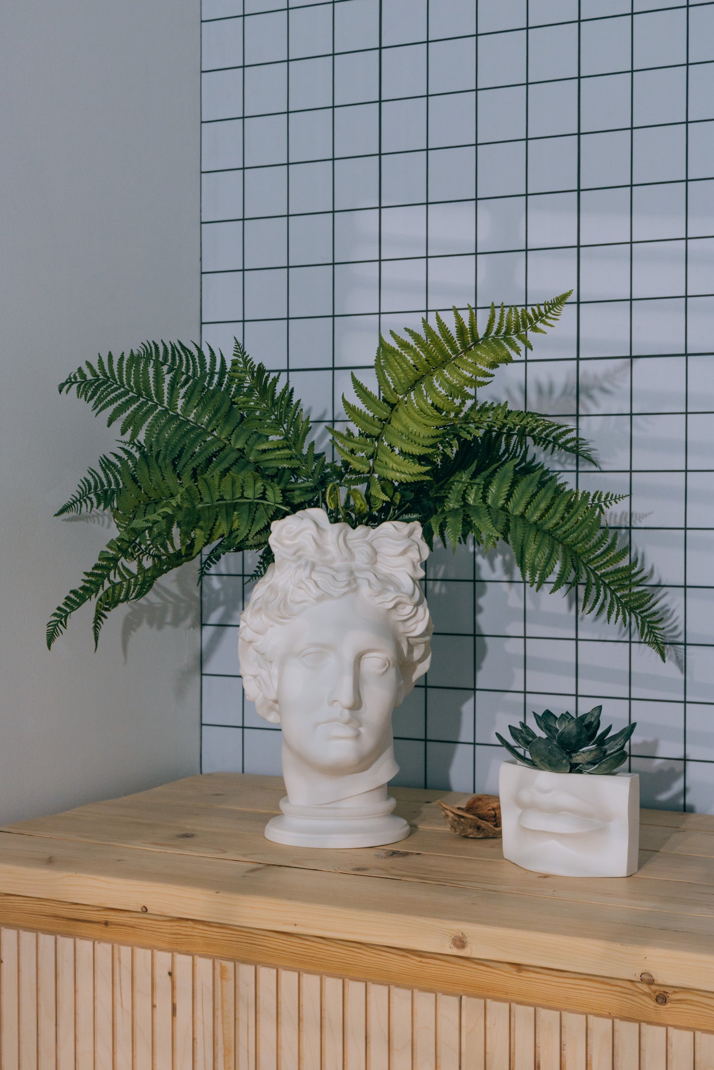 'Apollo' Vase