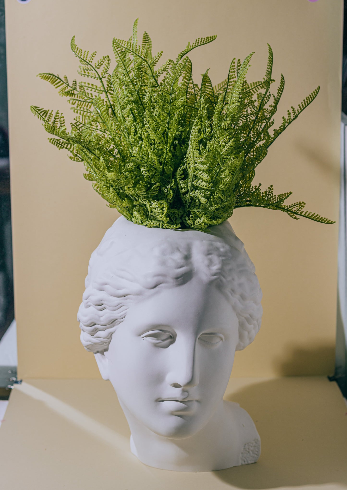 'Venus do Milo' Vase